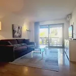 Apartament Conseil Immo -residence Avec Piscine, Avec Terrasse Pour 4 Personnes