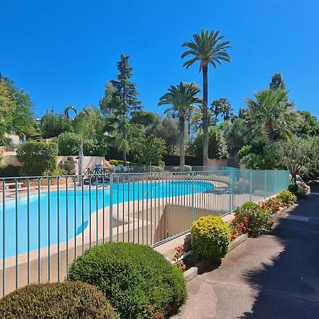 Conseil Immo -residence Avec Piscine, Avec Terrasse Pour 4 Personnes Apartamento