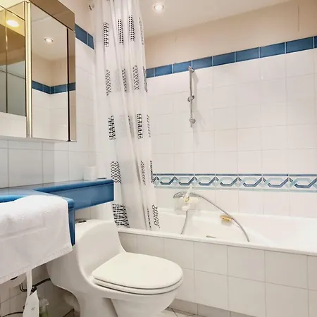 Apartament Conseil Immo -residence Avec Piscine, Avec Terrasse Pour 4 Personnes Cannes