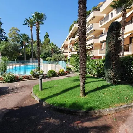 Apartament Conseil Immo -residence Avec Piscine, Avec Terrasse Pour 4 Personnes